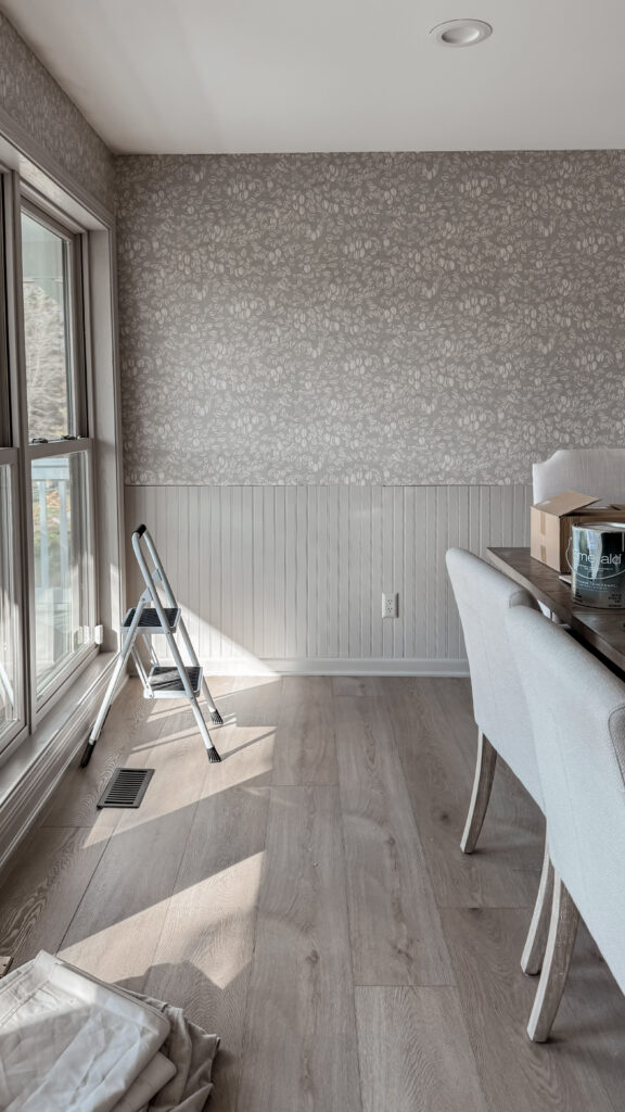 Custom Wallpaper Installation